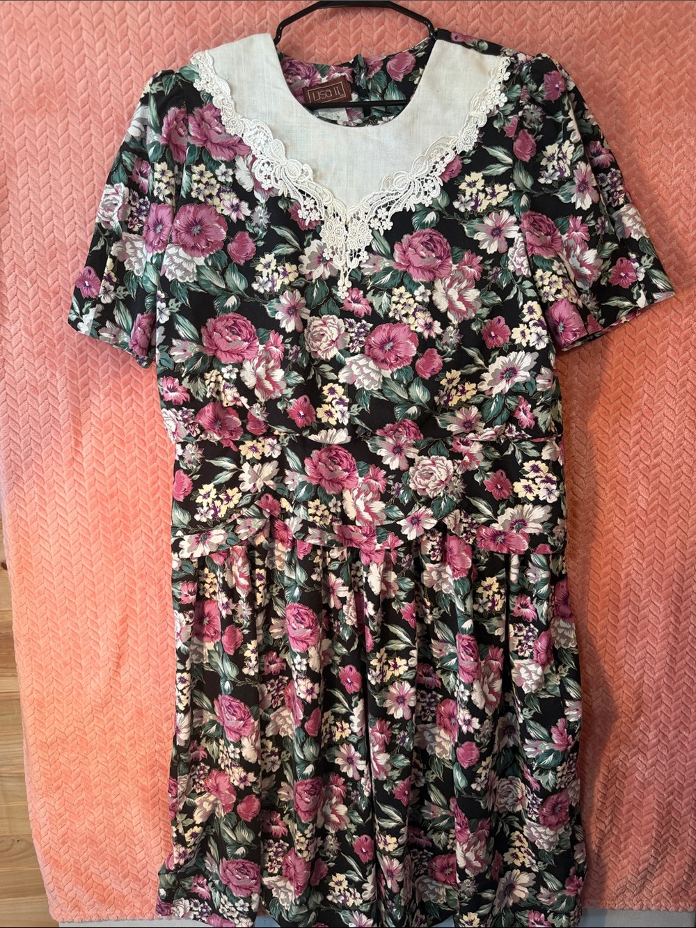 Vintage 80’s -90’s Floral Lace-Trim Black & Pink drop waist dress